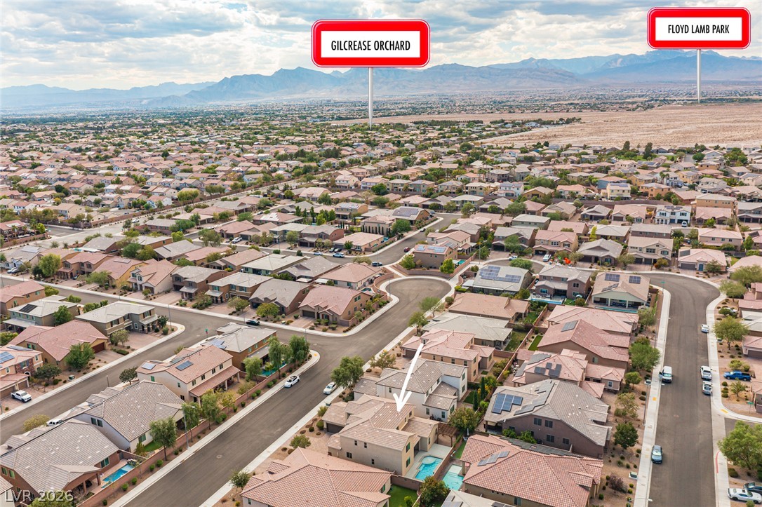 5560 Honey Creek Avenue Las Vegas NV 89131