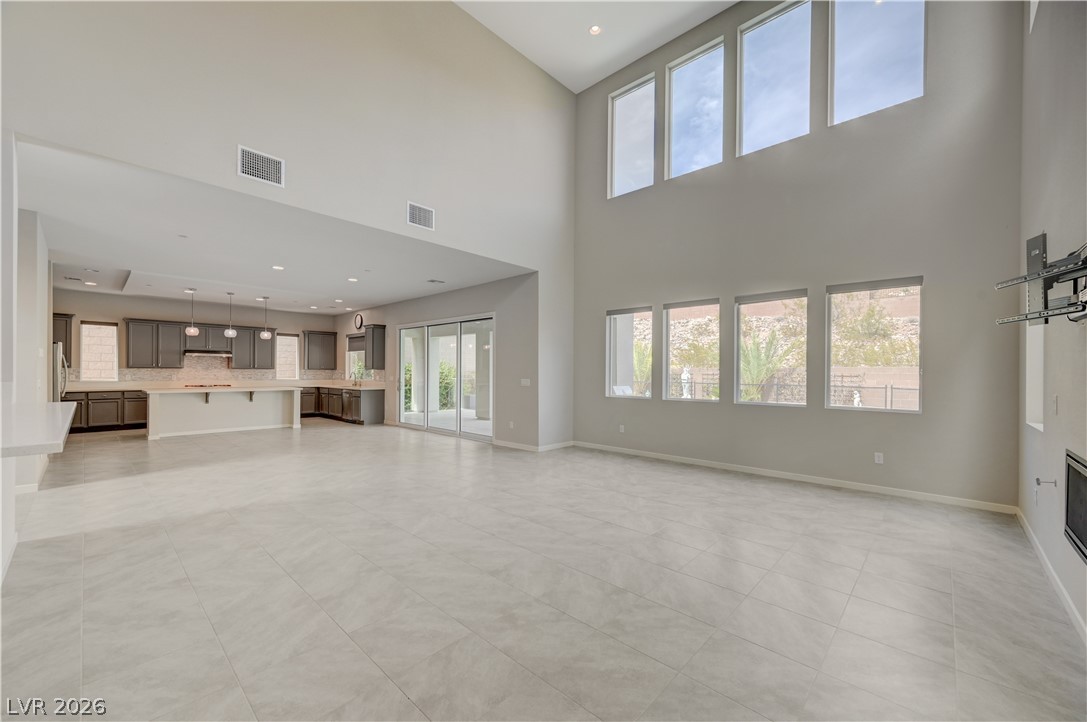 32 Vista Outlook Street Henderson NV 89011