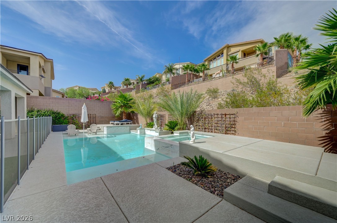 32 Vista Outlook Street Henderson NV 89011