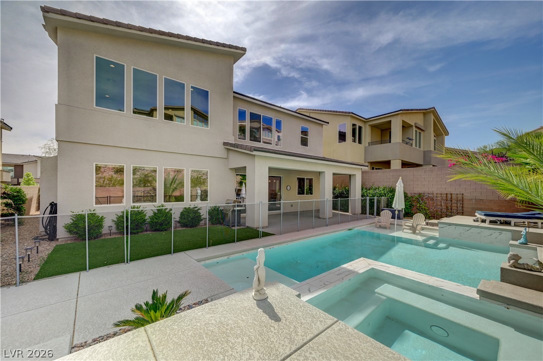 32 Vista Outlook Street Henderson NV 89011