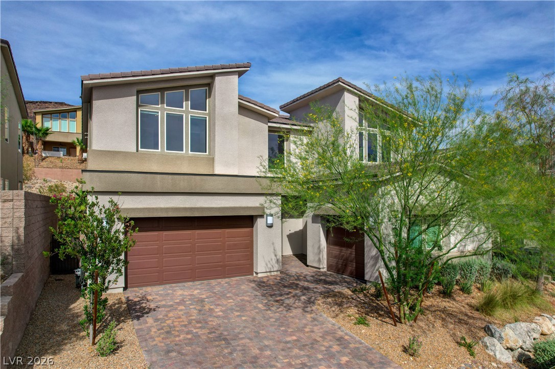 32 Vista Outlook Street Henderson NV 89011