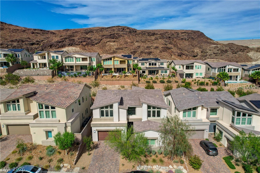 32 Vista Outlook Street Henderson NV 89011