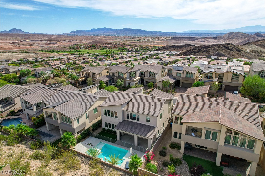 32 Vista Outlook Street Henderson NV 89011