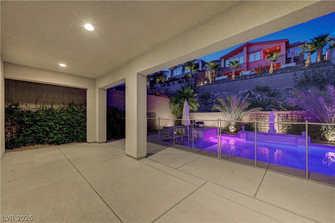 32 Vista Outlook Street Henderson NV 89011