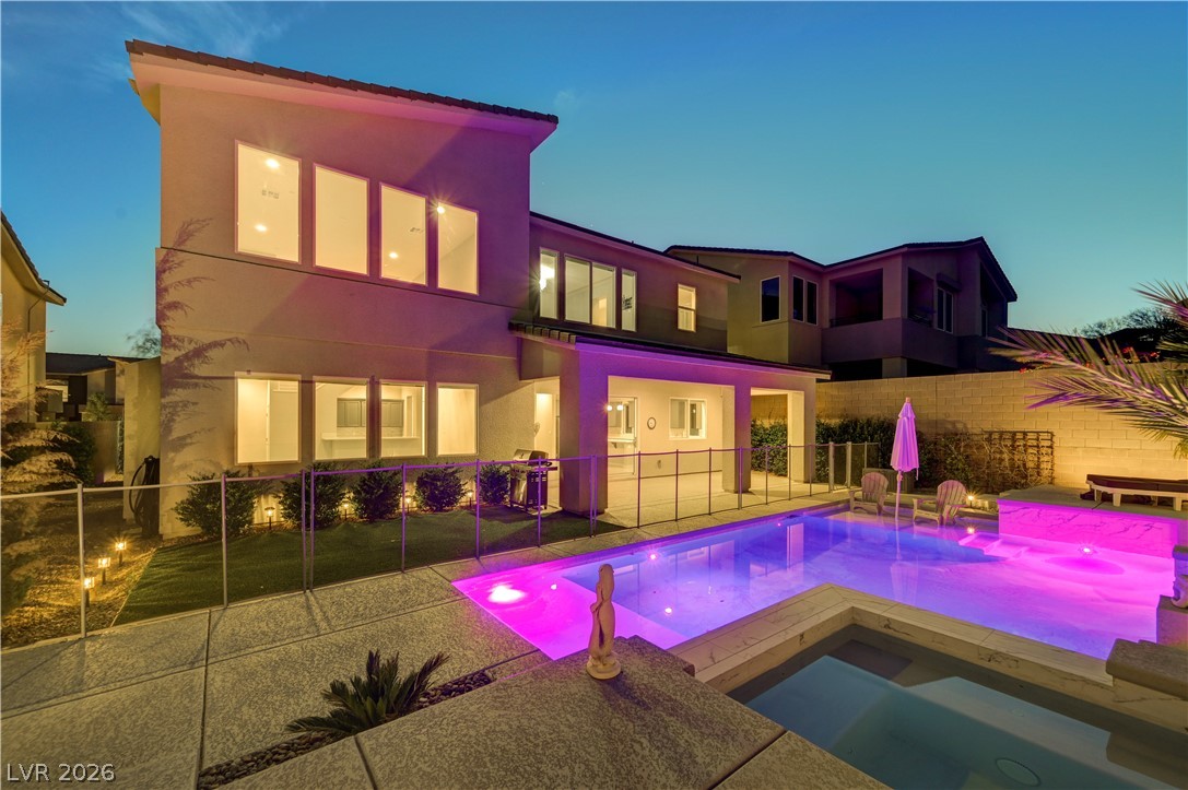 32 Vista Outlook Street Henderson NV 89011