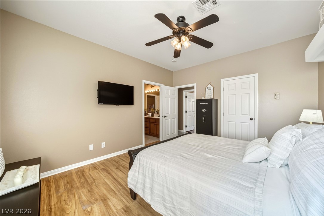 274 Doobie Avenue Las Vegas NV 89183