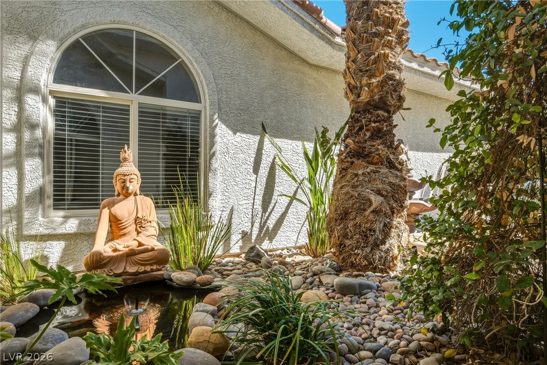 274 Doobie Avenue Las Vegas NV 89183