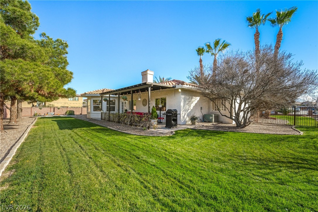 274 Doobie Avenue Las Vegas NV 89183