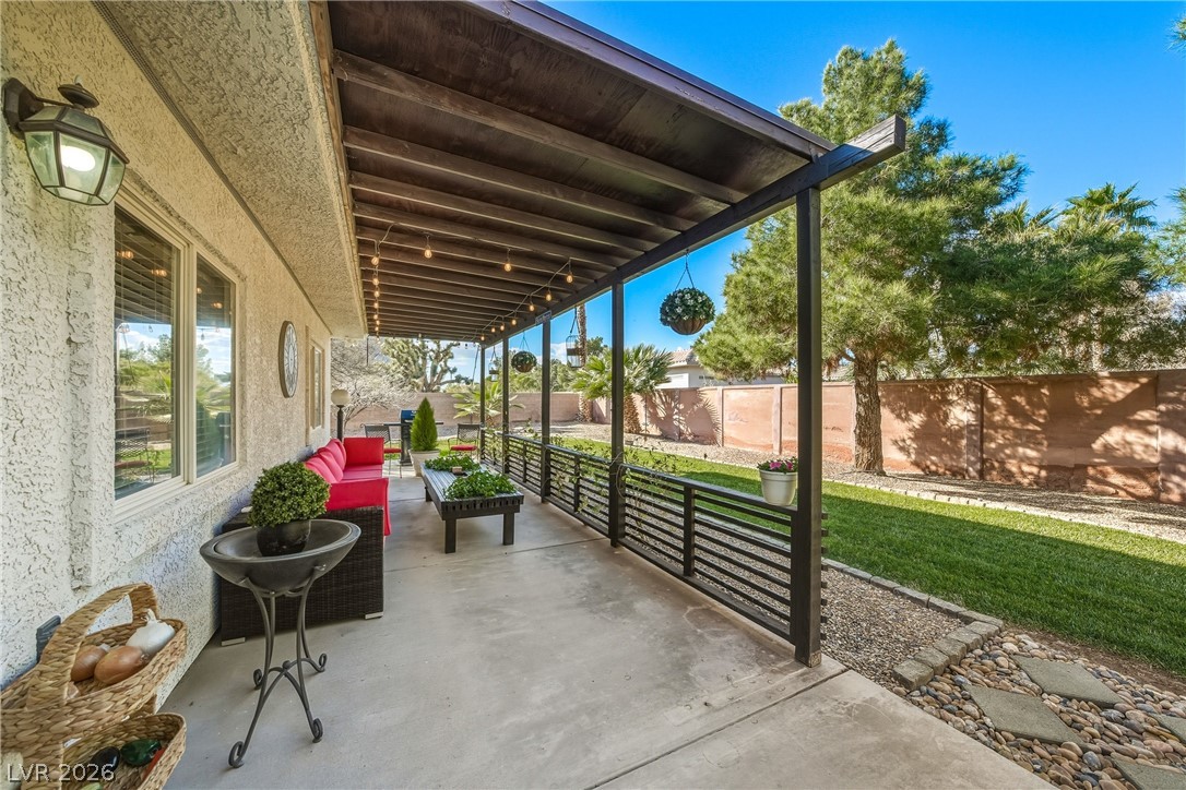 274 Doobie Avenue Las Vegas NV 89183