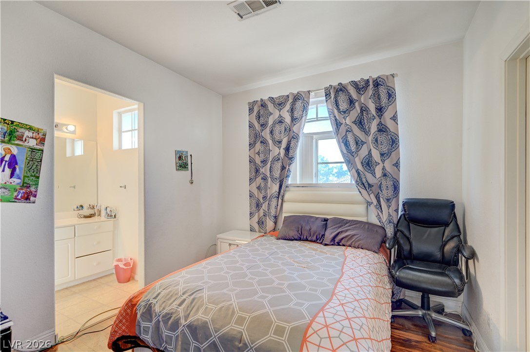 1069 Coral Desert Drive Las Vegas NV 89123
