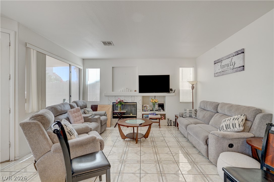 1069 Coral Desert Drive Las Vegas NV 89123