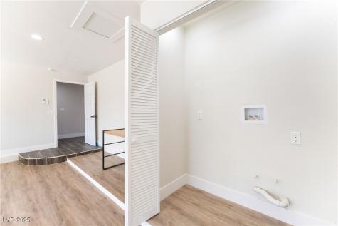 5500 Avenida Vaquero Las Vegas NV 89108