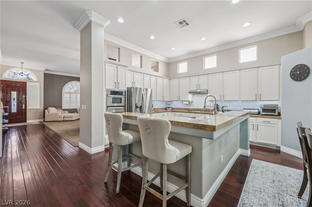 2126 Mooreview Street Henderson NV 89012