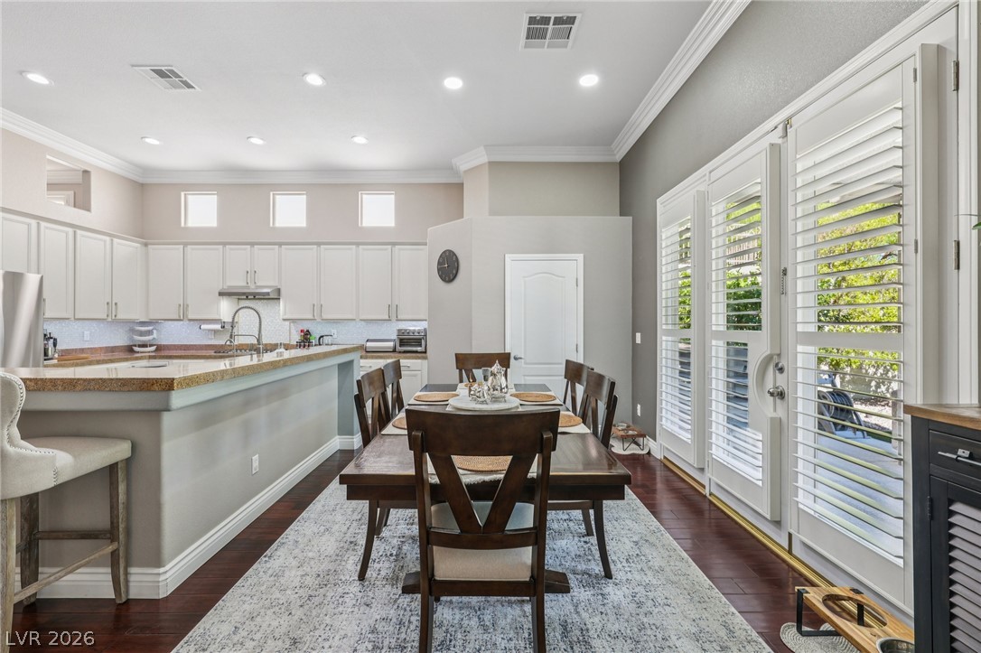 2126 Mooreview Street Henderson NV 89012