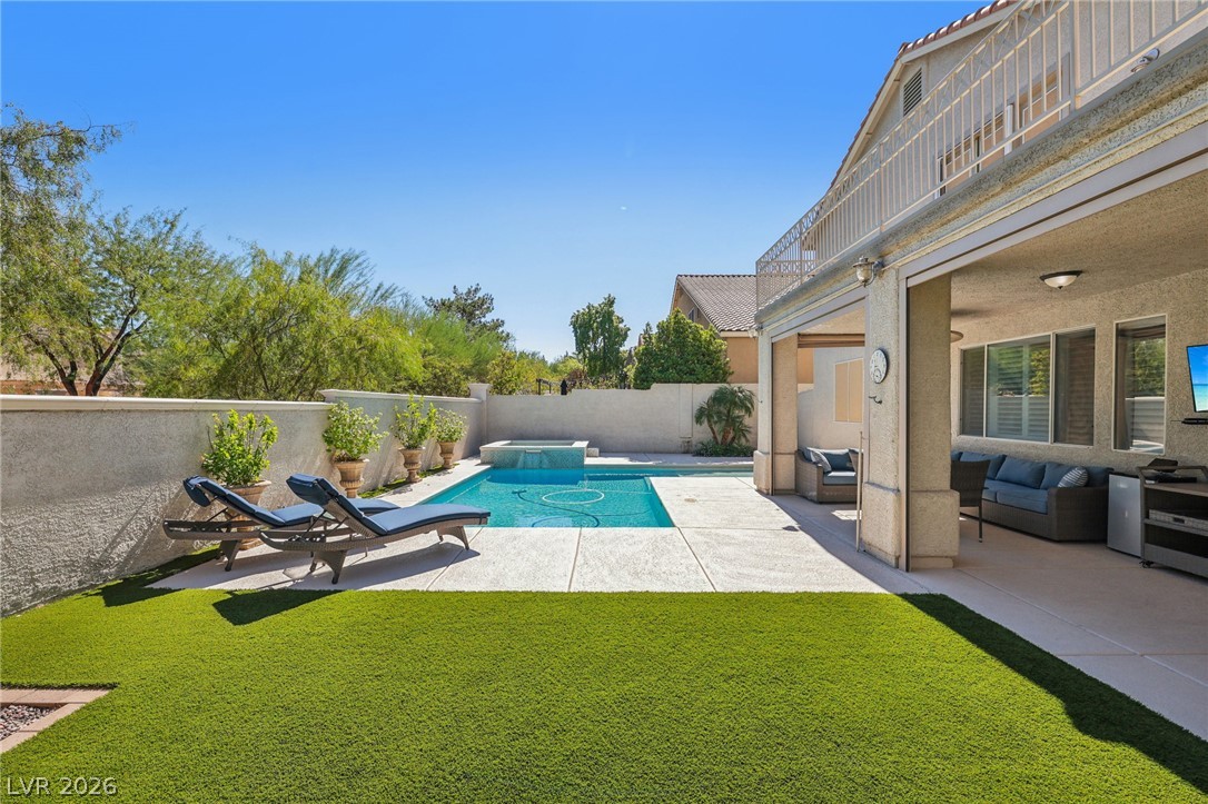2126 Mooreview Street Henderson NV 89012