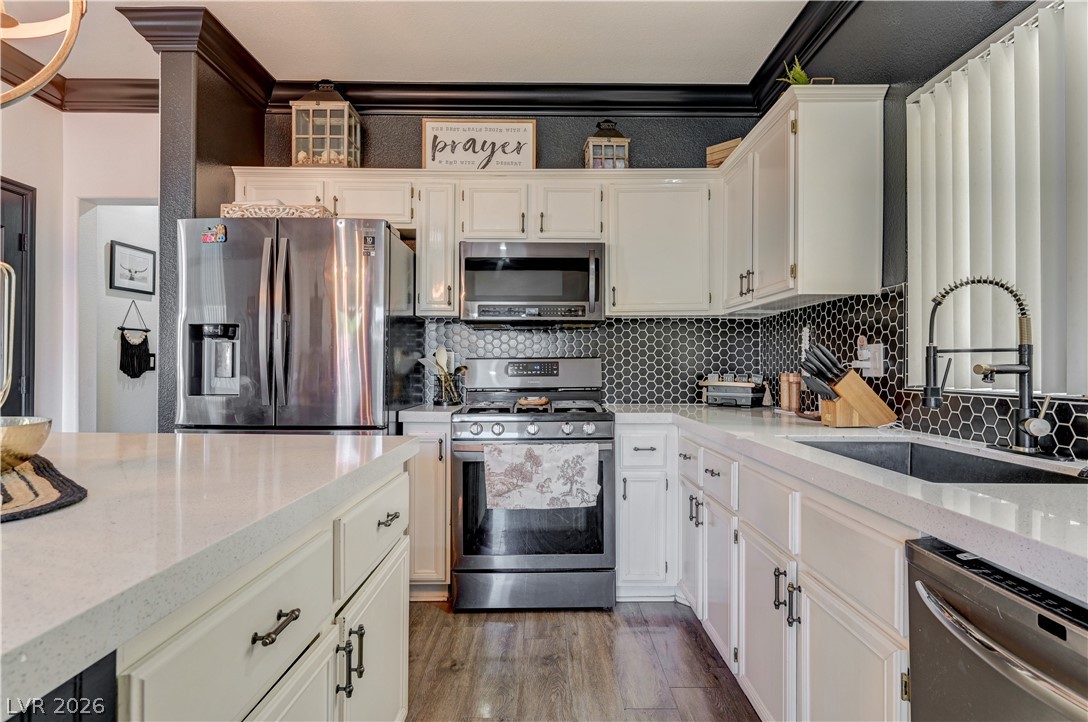 1116 Oceanwood Avenue North Las Vegas NV 89086