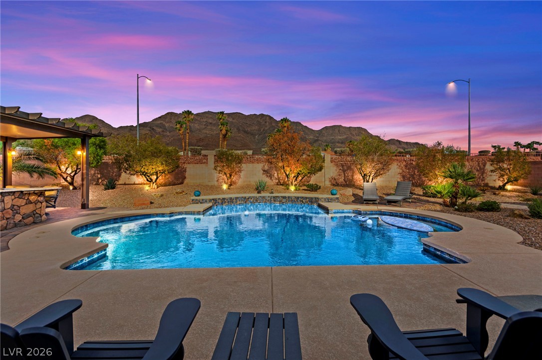 680 Coral View Street Las Vegas NV 89110