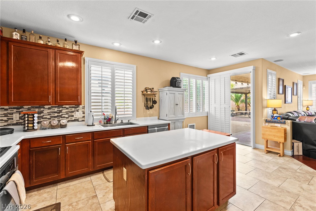 680 Coral View Street Las Vegas NV 89110