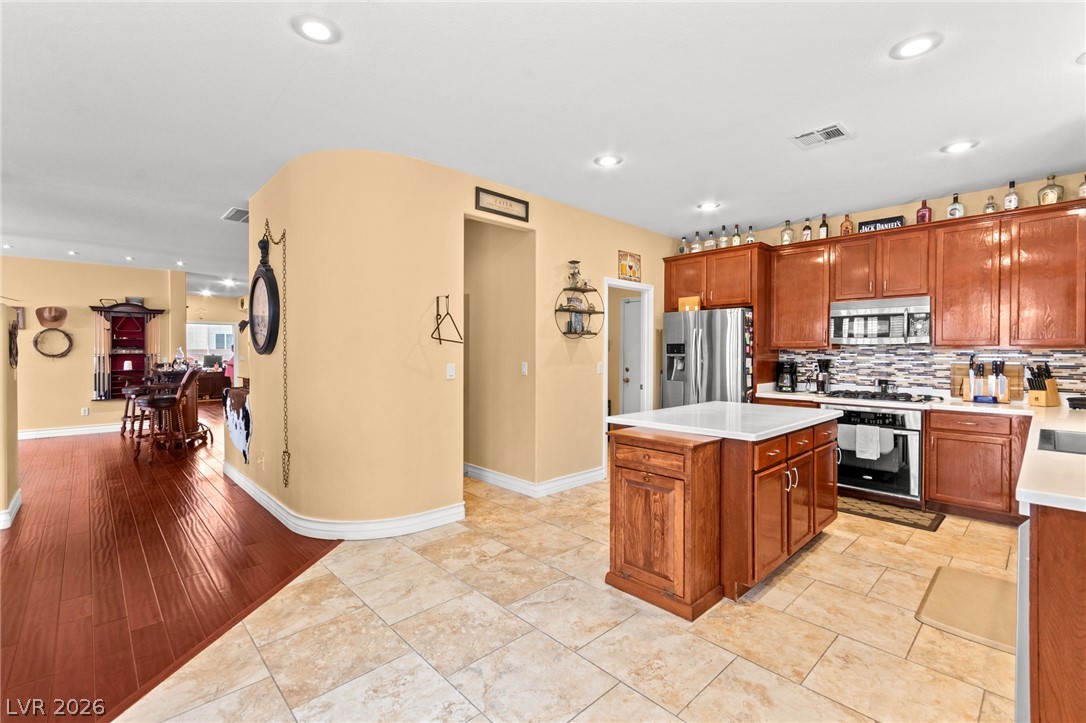 680 Coral View Street Las Vegas NV 89110