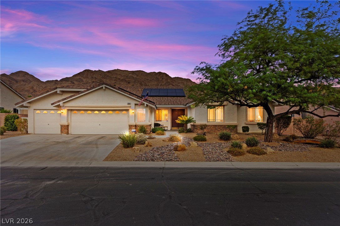 680 Coral View Street Las Vegas NV 89110