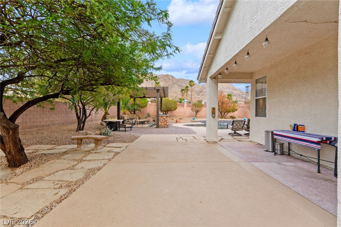 680 Coral View Street Las Vegas NV 89110