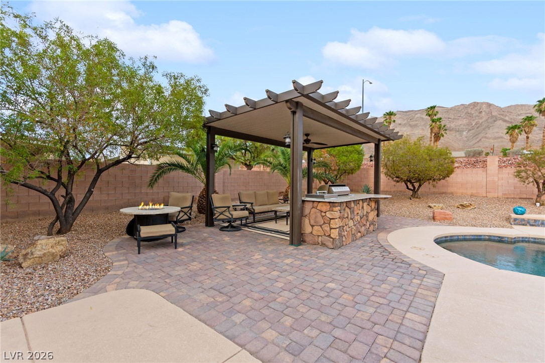 680 Coral View Street Las Vegas NV 89110