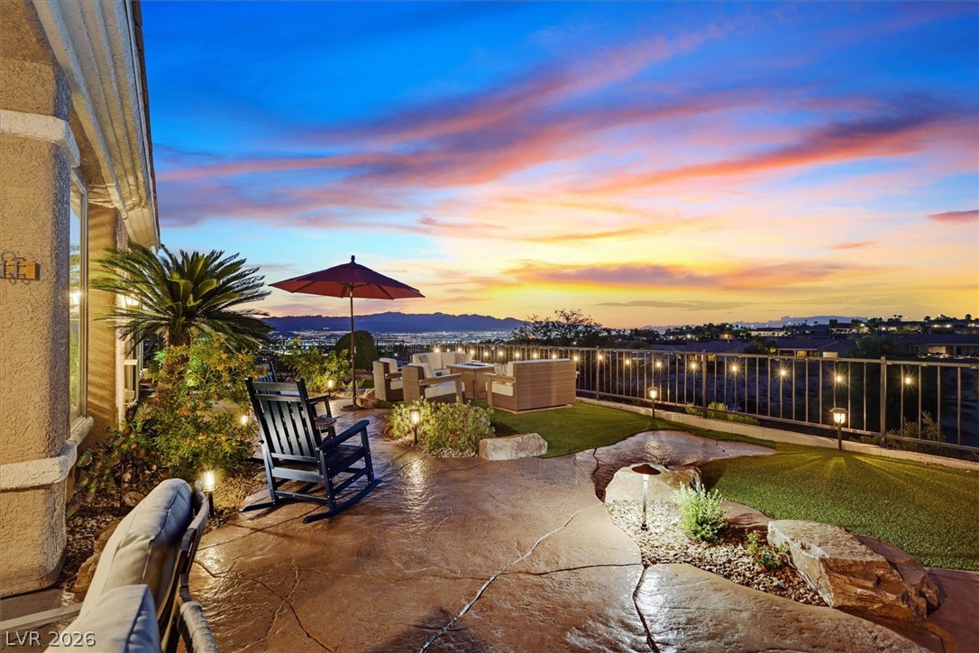 2808 Foxtail Creek Avenue Henderson NV 89052