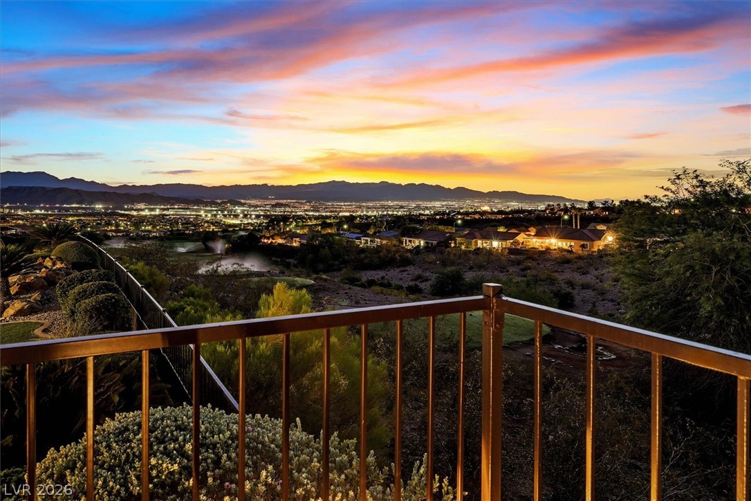2808 Foxtail Creek Avenue Henderson NV 89052