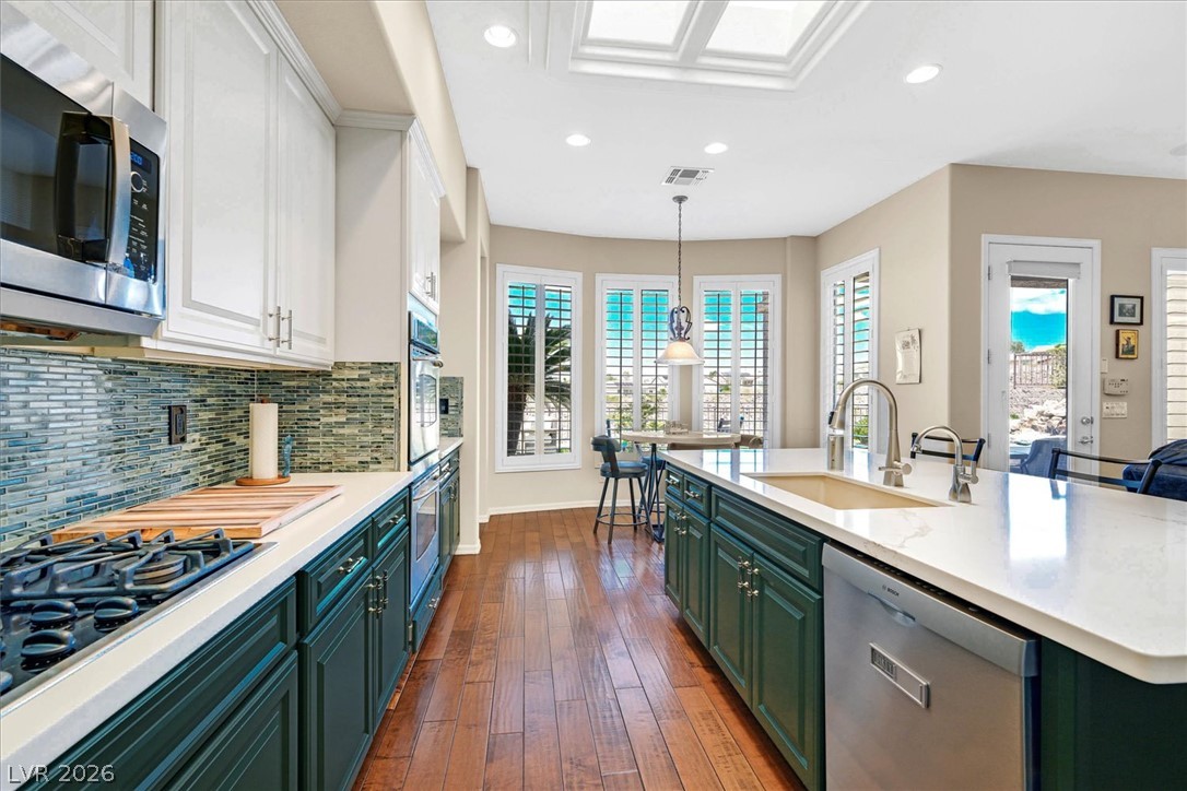 2808 Foxtail Creek Avenue Henderson NV 89052
