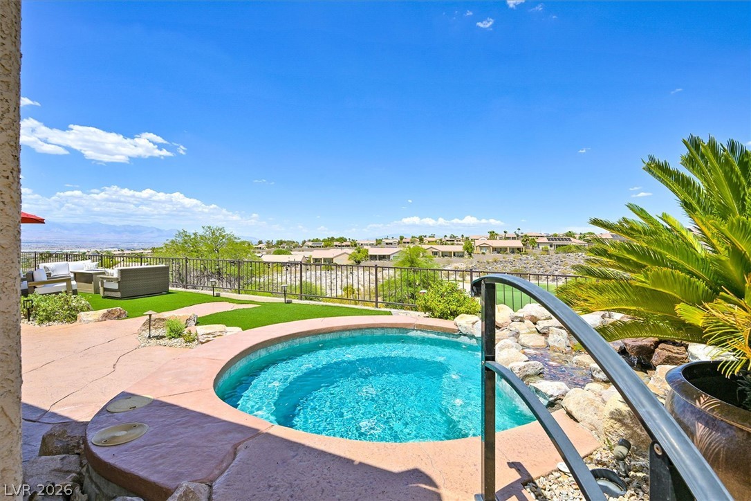 2808 Foxtail Creek Avenue Henderson NV 89052