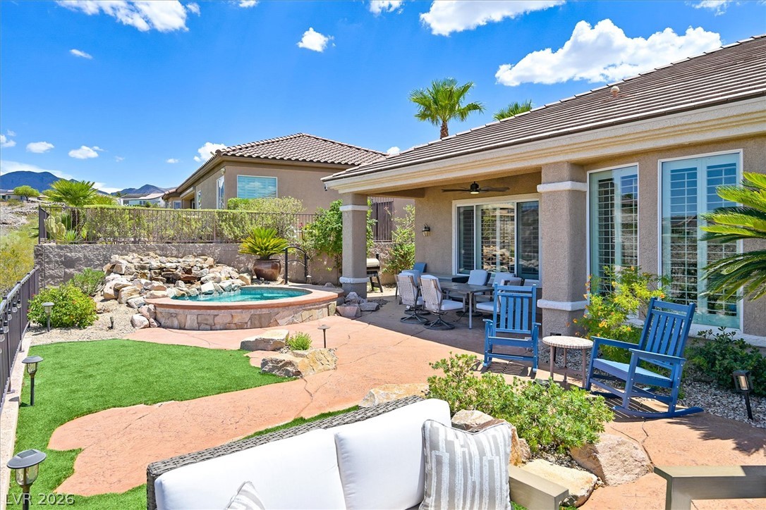 2808 Foxtail Creek Avenue Henderson NV 89052