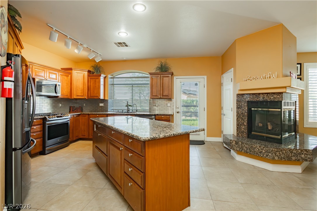 1424 Clipperton Avenue Henderson NV 89074