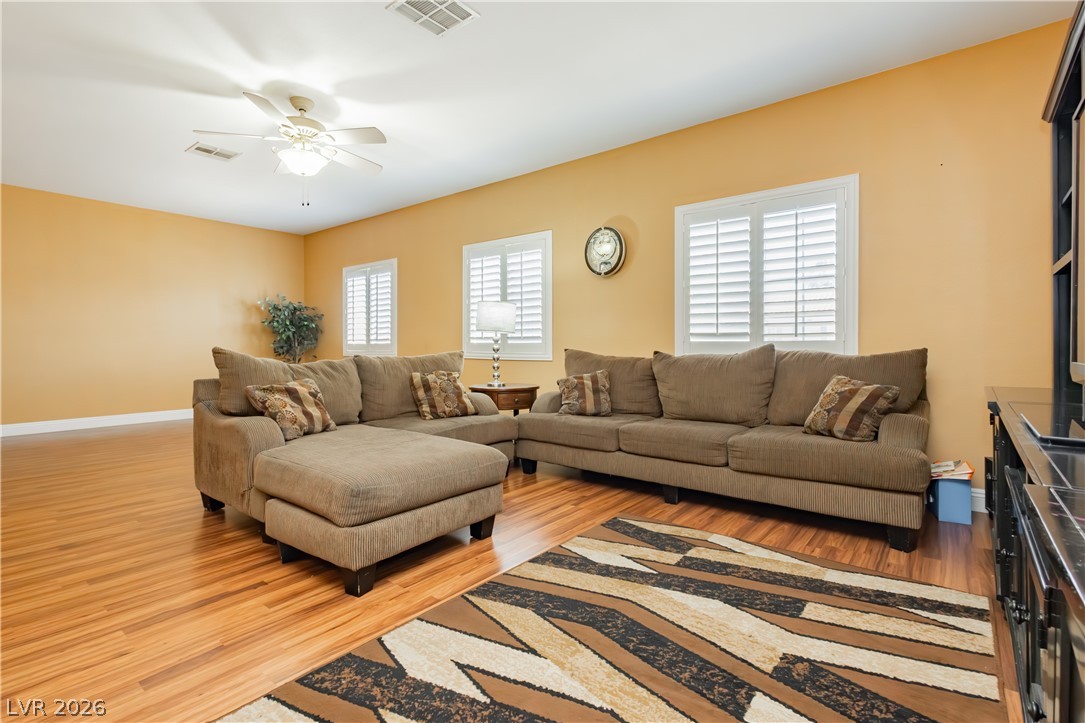 1424 Clipperton Avenue Henderson NV 89074
