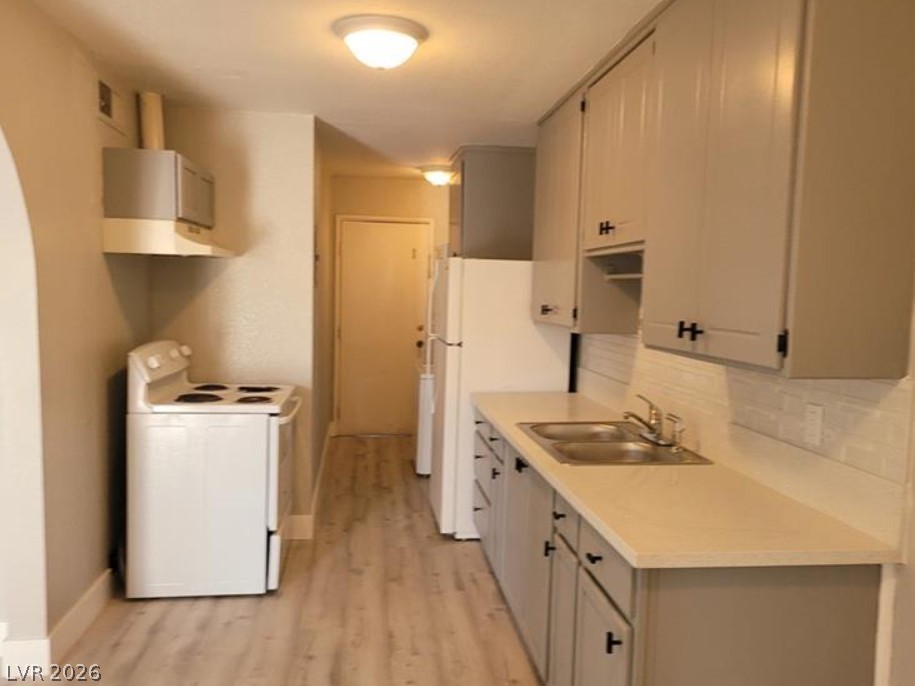 1828 Lewis Avenue Las Vegas NV 89101