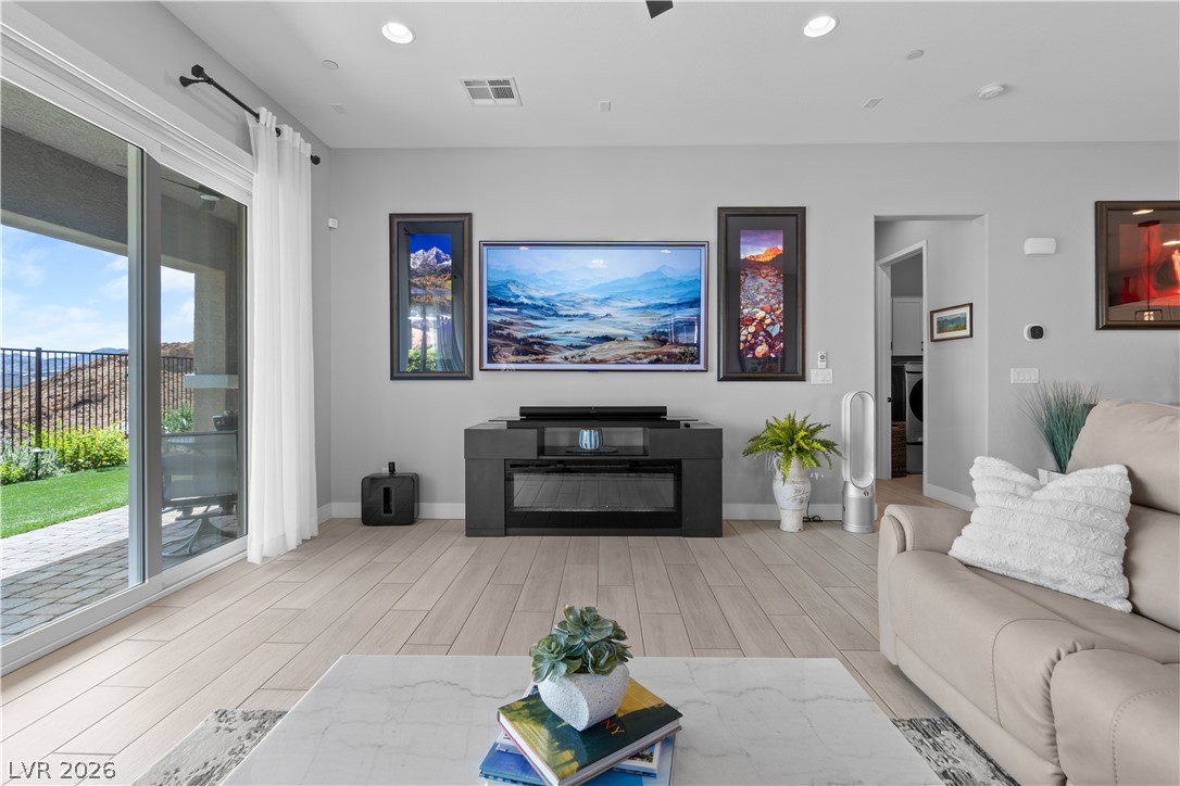 80 Tatahatso Point Street Henderson NV 89011