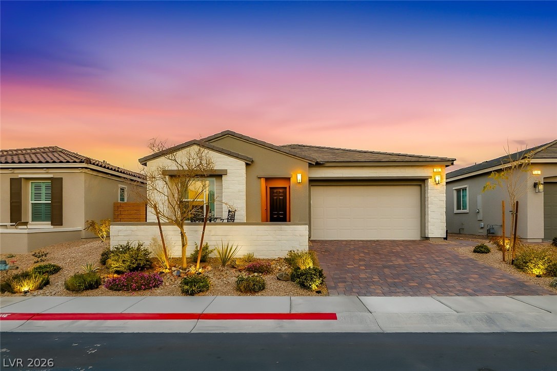 80 Tatahatso Point Street Henderson NV 89011