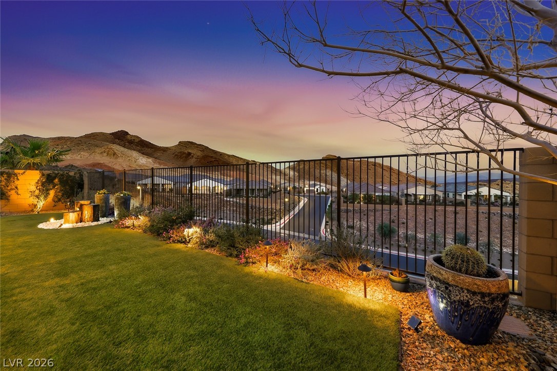80 Tatahatso Point Street Henderson NV 89011