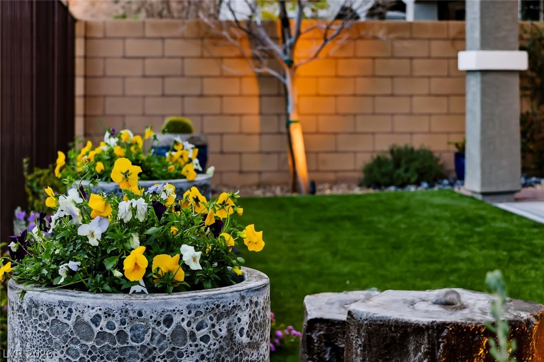 80 Tatahatso Point Street Henderson NV 89011