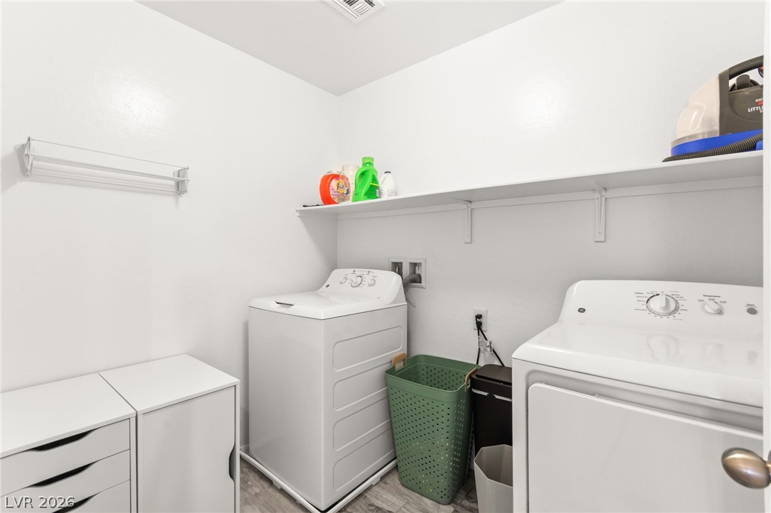 6435 Point Isabel Way Las Vegas NV 89122