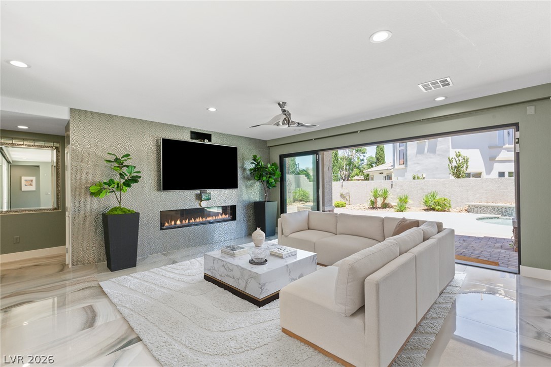 3552 Coventry Gardens Drive Las Vegas NV 89135