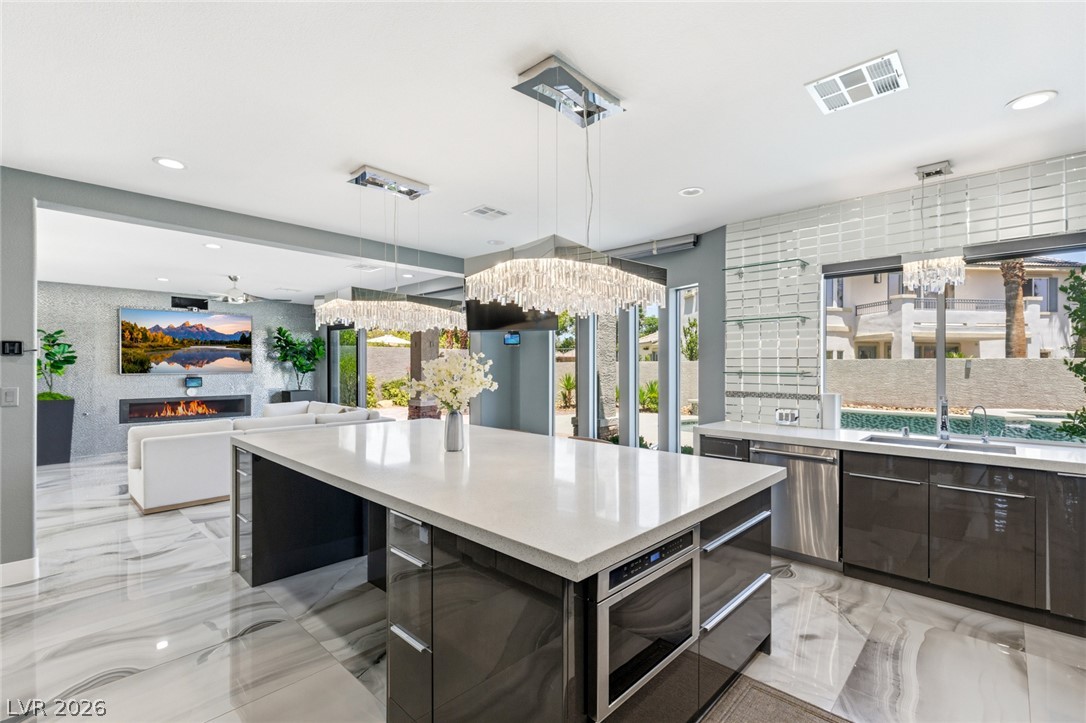 3552 Coventry Gardens Drive Las Vegas NV 89135
