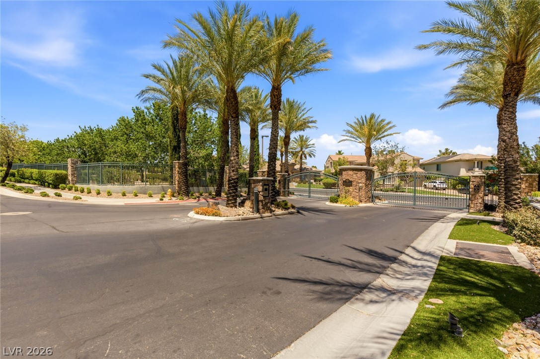 3552 Coventry Gardens Drive Las Vegas NV 89135