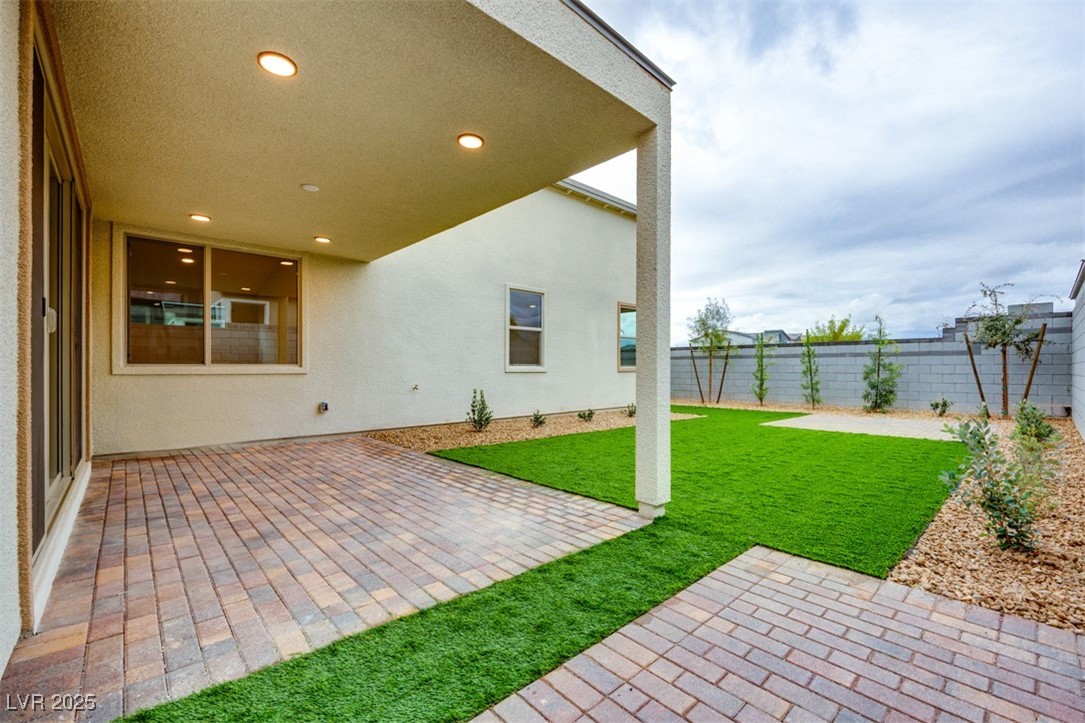10337 Mulberry Crest Avenue Las Vegas NV 89166