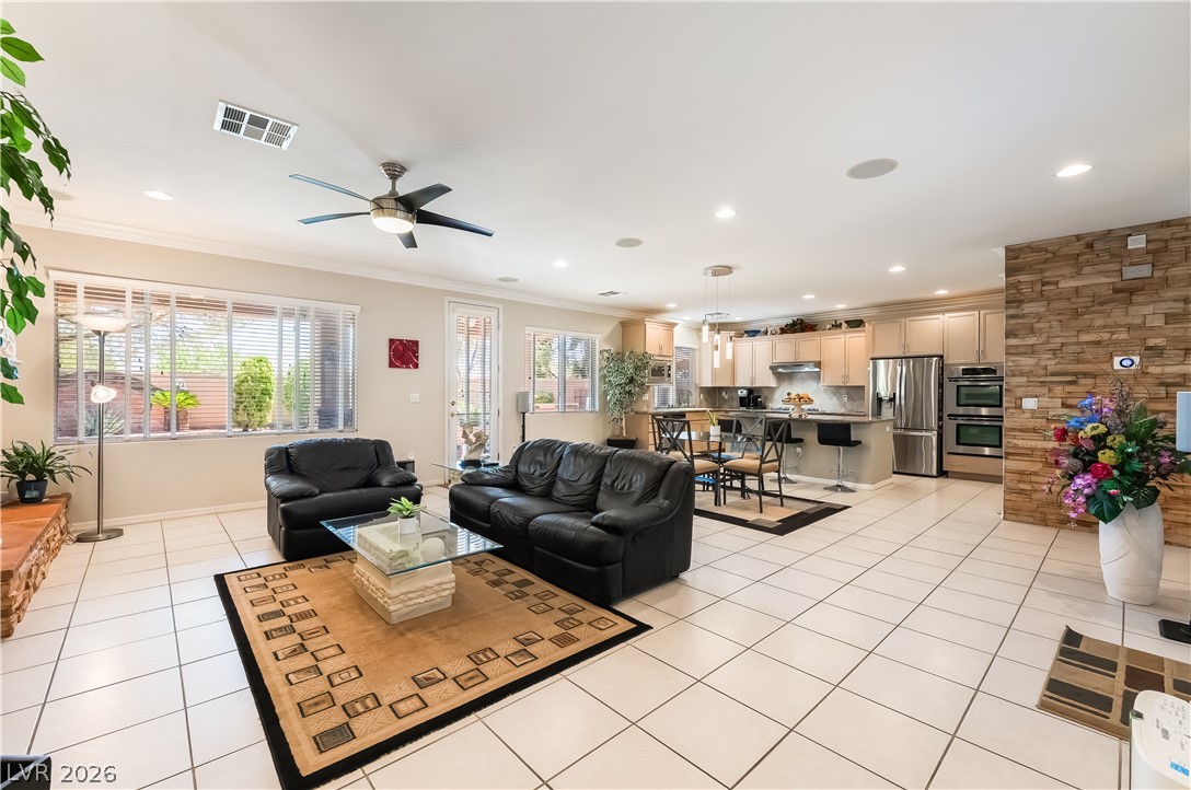 186 Uccello Drive Las Vegas NV 89138