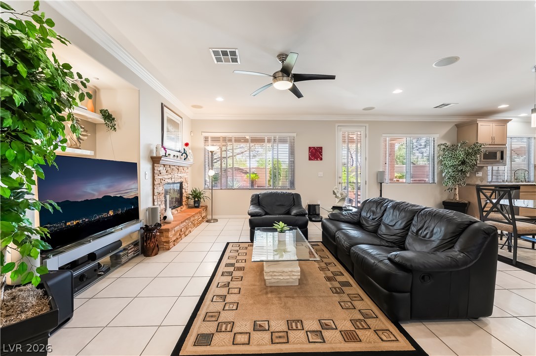 186 Uccello Drive Las Vegas NV 89138