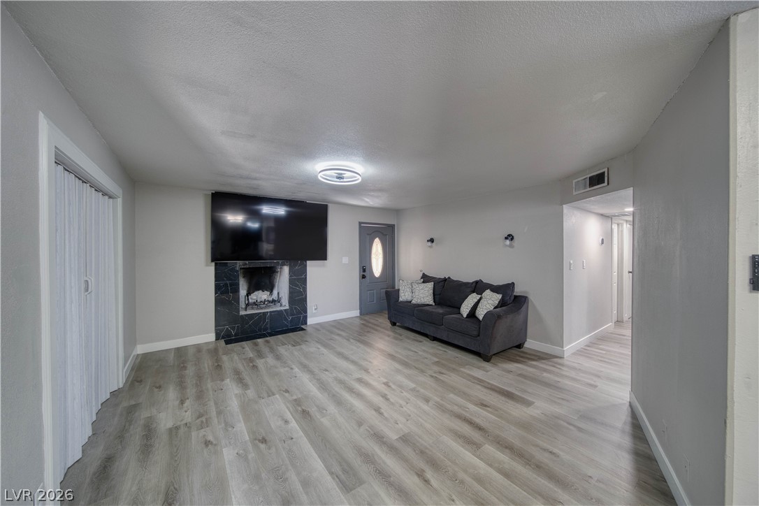 5233 Orinda Avenue Las Vegas NV 89120