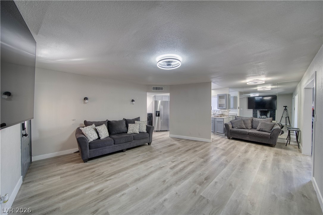 5233 Orinda Avenue Las Vegas NV 89120