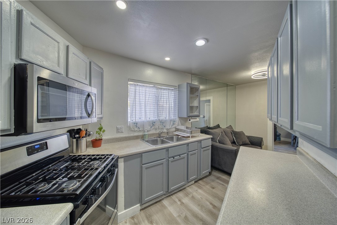 5233 Orinda Avenue Las Vegas NV 89120