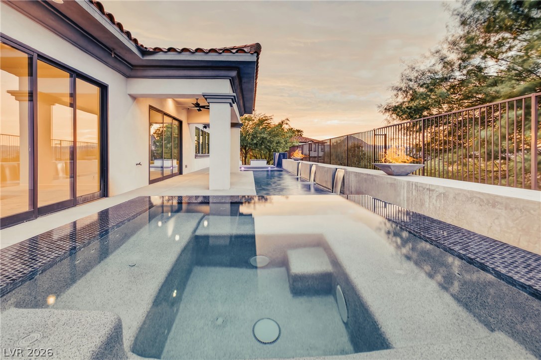 10 Camino La Venta Court Henderson NV 89011