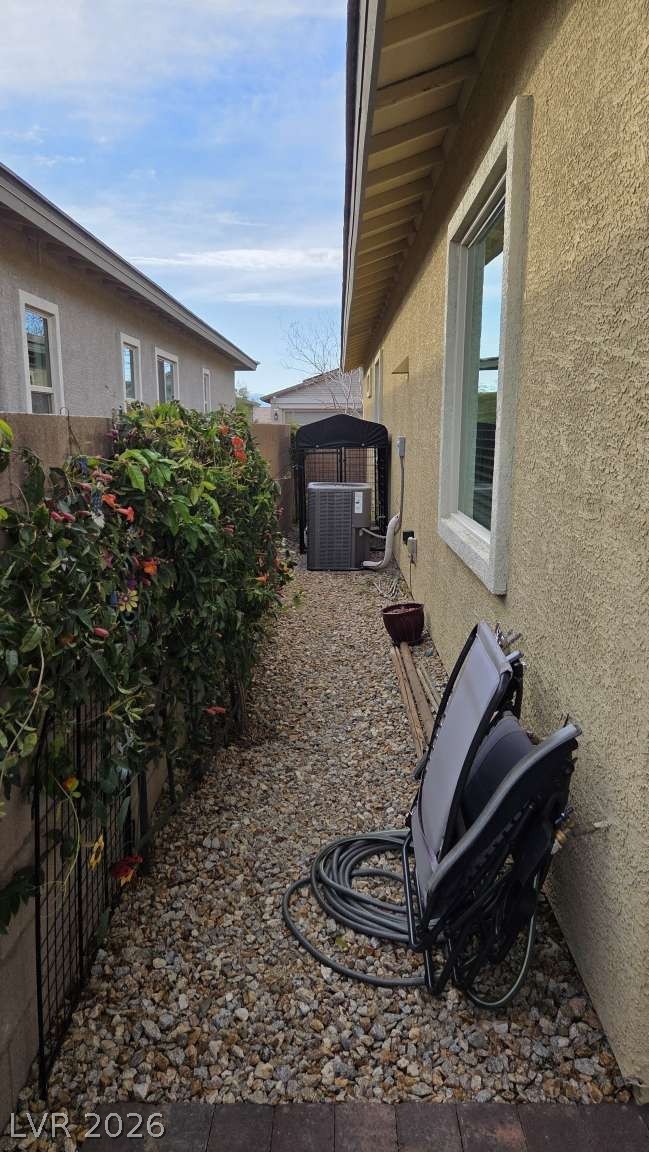 652 Longfeather Street Henderson NV 89011